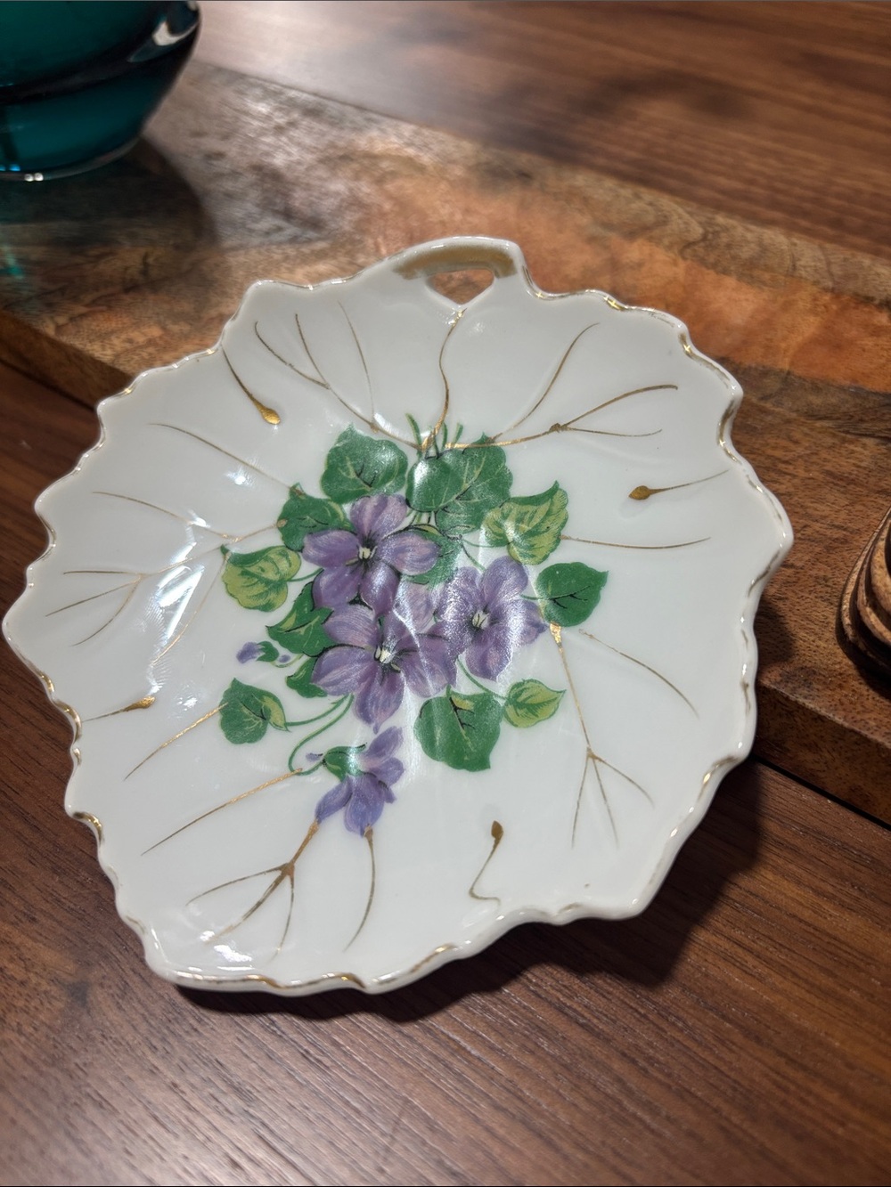 Porcelain Floral Trinket Dish in White and Purple